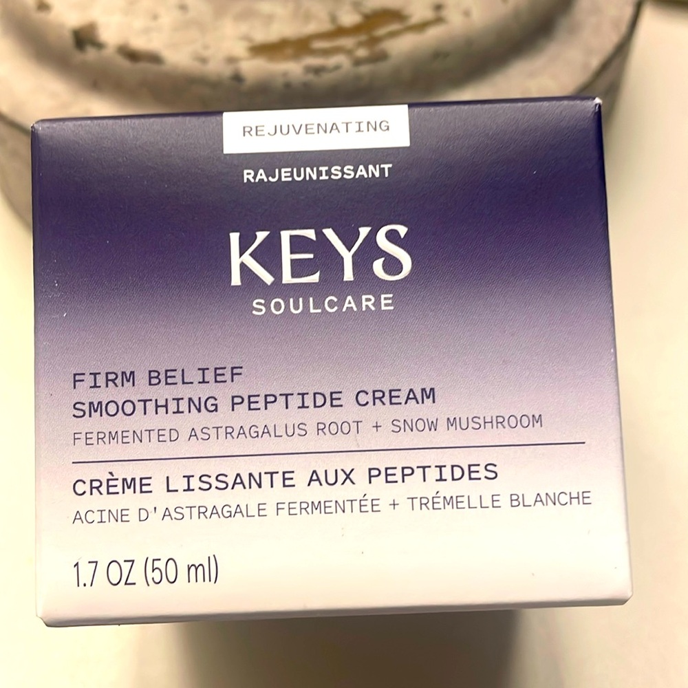 NIB KEYS SOULCARE FIRM BELIEF SMOOTHING PEPTIDE CREAM